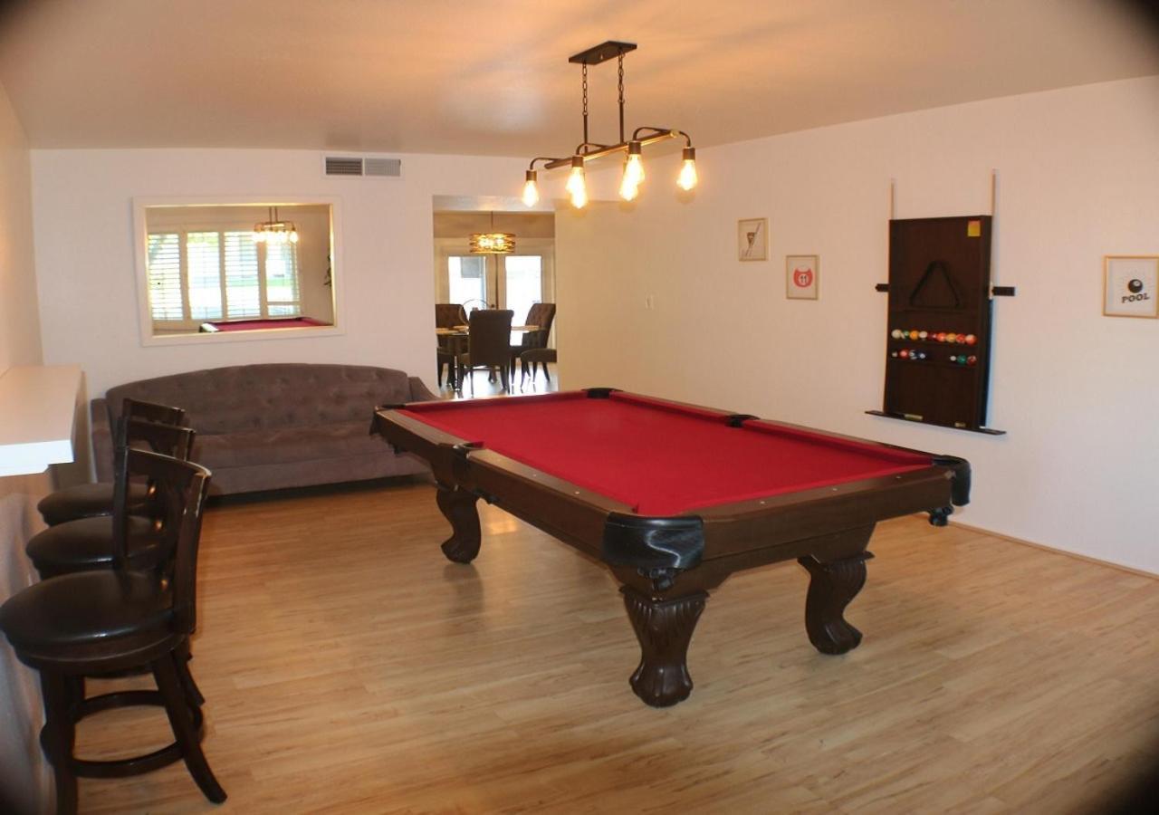 Villa Tempe Escape With Heated Pool, Billiards & Firepit Fun Esterno foto